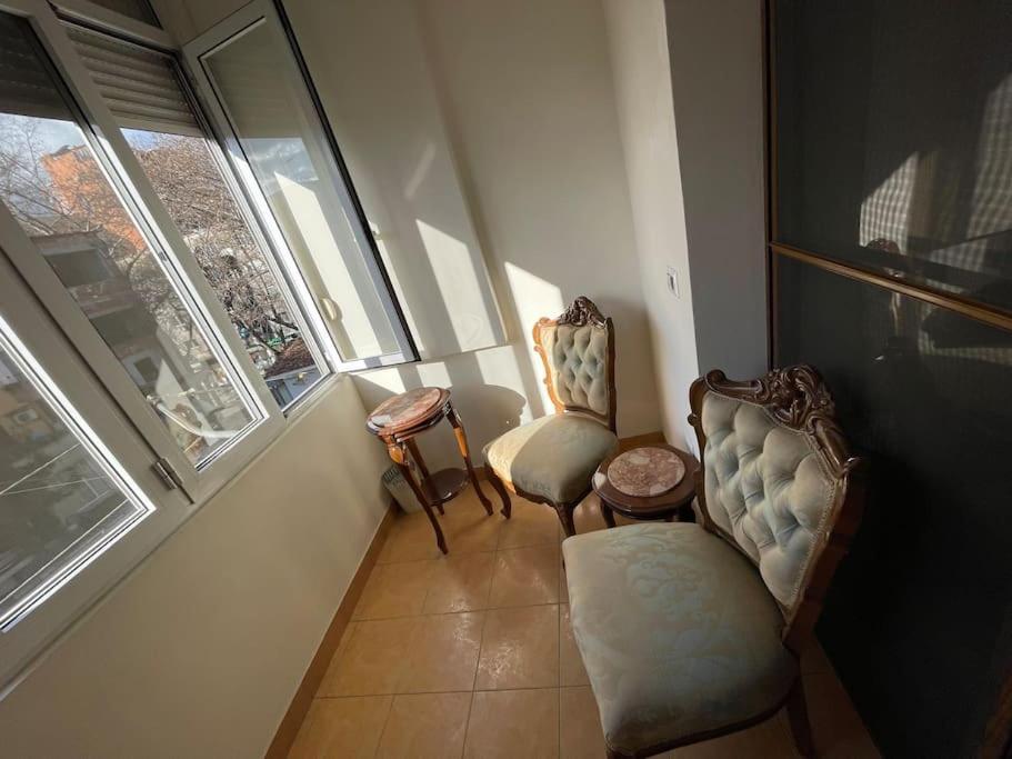 Sun Apartment In The Heart Of Tirana Exteriör bild
